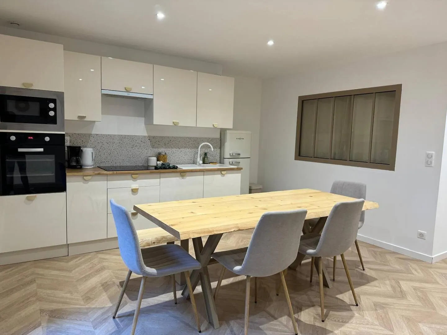 Rive Droite Et Gauche Apartment Avignon France